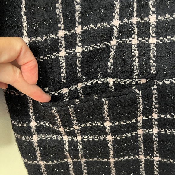 Sag Harbor jacket.Sz 18 Stripes pale pink on black, EUC, 88% acrylic, PP 24” - Picture 9 of 11